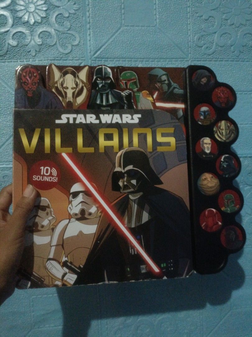 Star Wars Villains SoundBook (Category: Storybooks) located in Bambang. Submitted by axela21 (Listing ID 1470202495, Image 1). Description: Star Wars Villains *Working SoundBook *With battery slot.