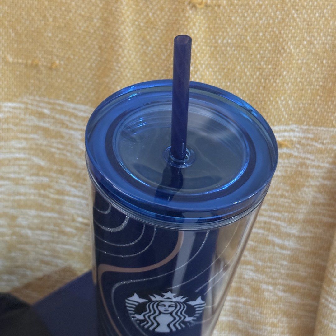 Starbucks Cold Cup (Category: Water Bottles & Tumblers) located in Mandaluyong City. Submitted by the_lunatique (Listing ID 1470145570, Image 3). Description: brand new unused! - mint condition - complete inclusion 📍Mandaluyong.
