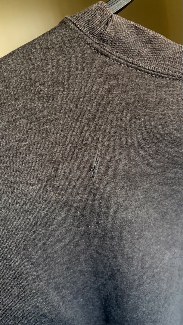 Starter Crew Neck (Category: Coats, Jackets and Outerwear) located in Manila. Submitted by _revault (Listing ID 1470237513, Image 3). Description: .