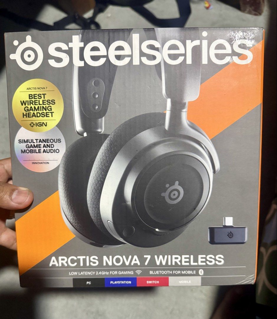 SteelSeries Arctis Nova 7 Wireless Gaming Headset (Category: Headphones & Headsets) located in Quezon City. Submitted by angace13 (Listing ID 1470315159, Image 1). Description: Brand new Condition hindi nagamit kasi may isa pang headset inopen for check lng - Multi-platform compatibility: PC, PlayStation, Switch, and mobile devices - Dual audio support: Simultaneous 2.4GHz and Bluetooth connectivity - Condition: Opened box, in pristine condition 