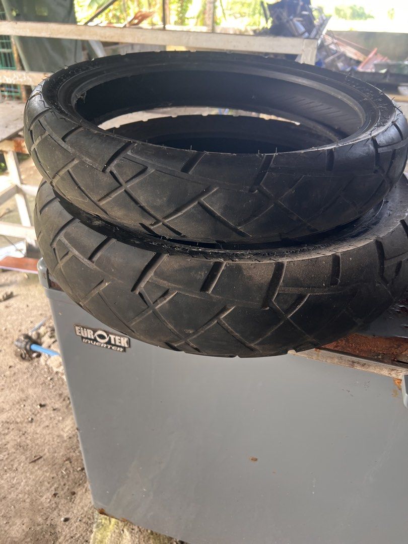 stock tires for mt15/xsr155 (Category: Mags and Tires) located in Manila. Submitted by ryu_mosher (Listing ID 1470196883, Image 1). Description: emergency tires 500 pesos nalang good na goods yung pang harap.