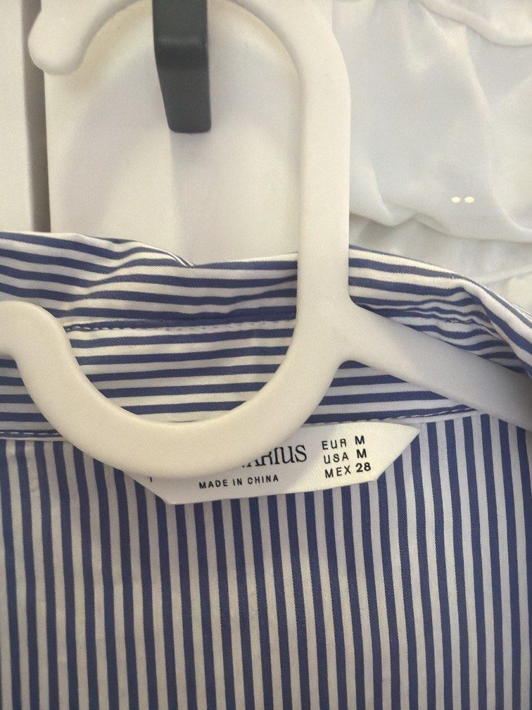 Stradivarius top (Category: Shirts) located in Quezon City. Submitted by destashingmycloset (Listing ID 1470160801, Image 2). Description: .
