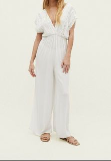 (Category: ) located in . Submitted by ashie_clothing (Listing ID 1470287101, Image 1). Description: .
