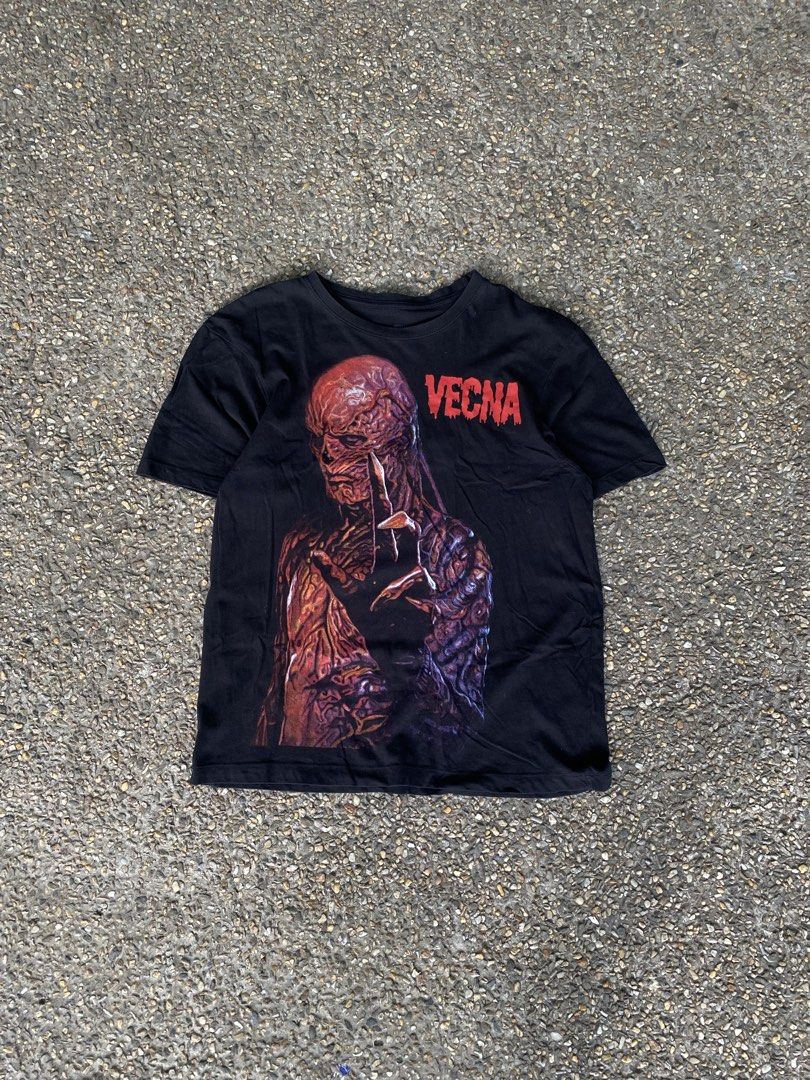 Stranger Things Big Print “Vecna” (Category: Tshirts & Polo Shirts ) located in Caloocan City. Submitted by webspot (Listing ID 1470214348, Image 1). Description: Stranger Things Big Print “Vecna” Size - L Width - 21 Length - 27 .