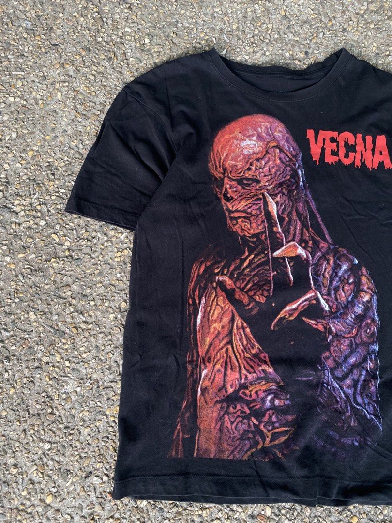 Stranger Things Big Print “Vecna” (Category: Tshirts & Polo Shirts ) located in Caloocan City. Submitted by webspot (Listing ID 1470214348, Image 2). Description: Stranger Things Big Print “Vecna” Size - L Width - 21 Length - 27 .