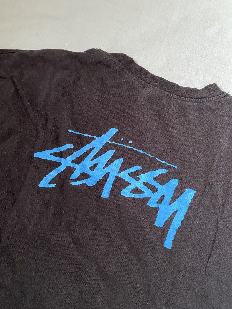 stussy oversized (Category: Shirts) located in Davao. Submitted by _closets.archive (Listing ID 1470330494, Image 3). Description: stussy oversized | s-l | dm for when worn ₱100 📍davao city .