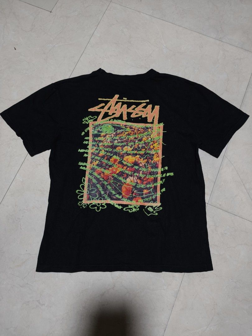 Stussy super bloom tee (Category: Tshirts & Polo Shirts ) located in Mandaue City. Submitted by back2street- (Listing ID 1470314338, Image 2). Description: -declared off -9/10 cr -no issue.