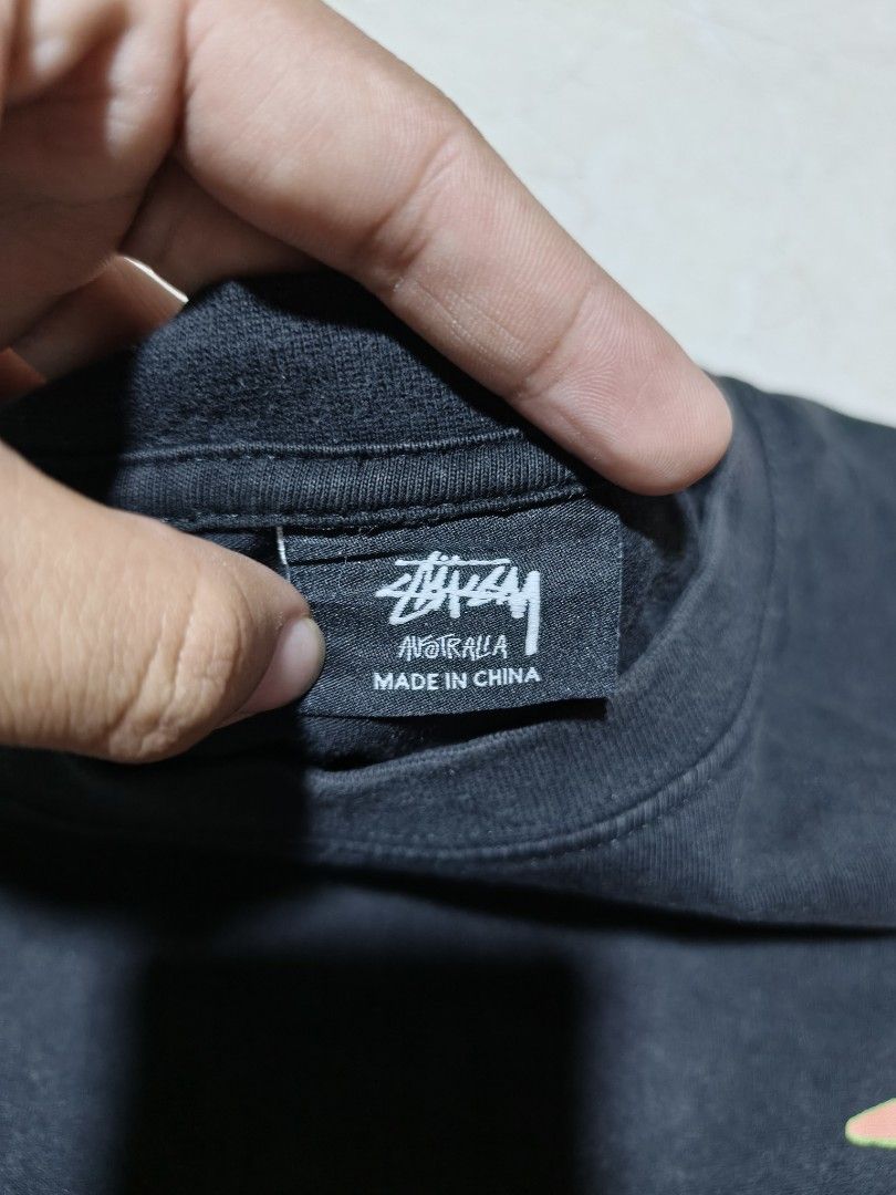 Stussy super bloom tee (Category: Tshirts & Polo Shirts ) located in Mandaue City. Submitted by back2street- (Listing ID 1470314338, Image 3). Description: -declared off -9/10 cr -no issue.