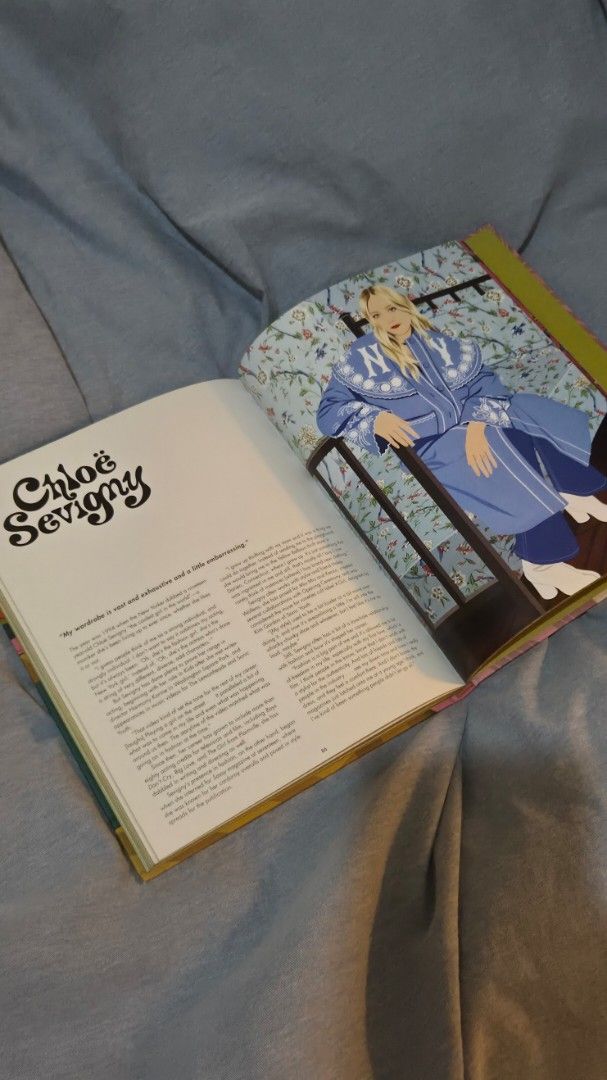 Style Legends, Rebels & Visionaries Illustrated Book (Category: Storybooks) located in Muntinlupa City. Submitted by pearlbookstore (Listing ID 1470305477, Image 3). Description: - Hardcover art and fashion book highlighting famous style icons - Illustrated by Bijou Karman with an introduction by Booth Moore - Profiles figures like Chloë Sevigny and Solange Knowles with vibrant full-page illustrations and written bios - Bought from Fully Booked -