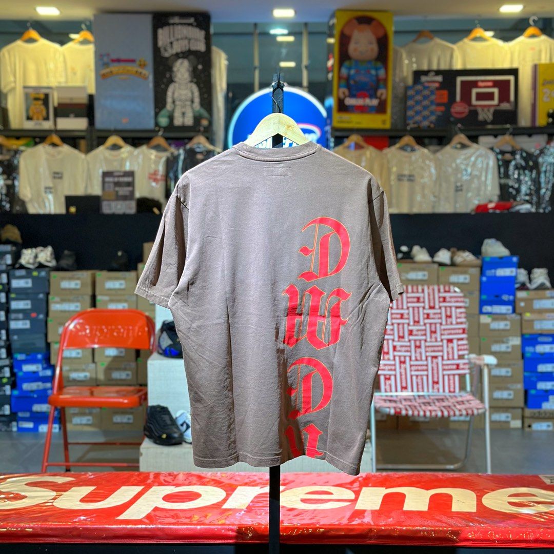 Supreme FW26 Cracked Vertical S/S Top (Category: Tshirts & Polo Shirts ) located in Quezon City. Submitted by inside_plug (Listing ID 1470169793, Image 2). Description: For Sale Supreme FW26 Cracked Vertical S/S Top Brown - Medium Brandnew Dm us to purchase.