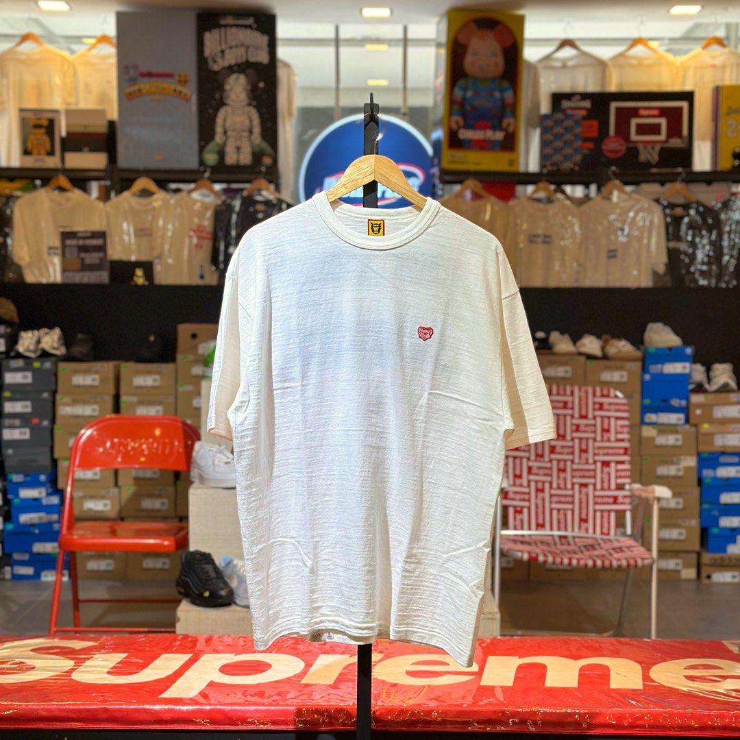 Supreme Graphic T-Shirt ( HM27CS002) (Category: Tshirts & Polo Shirts ) located in Quezon City. Submitted by inside_plug (Listing ID 1470193184, Image 2). Description: For Sale Human Made Graphic T-Shirt (HM27CS002) White - Large Brandnew Dm us to purchase.