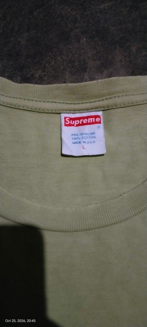 Supreme Green Box Logo T-Shirt (Category: Tshirts & Polo Shirts ) located in Caloocan City. Submitted by alihpena1906427 (Listing ID 1470301287, Image 2). Description: - Brand: Supreme - Item: Box Logo T-Shirt - Colorway: Pale Green with Bright Green/White Logo - Size: Large (True to size) - Material: 100% Pre-shrunk Cotton (Made in U.S.A.) - Condition: Neck tag and wash tag clearly attached - Style: Casual streetwear staple.