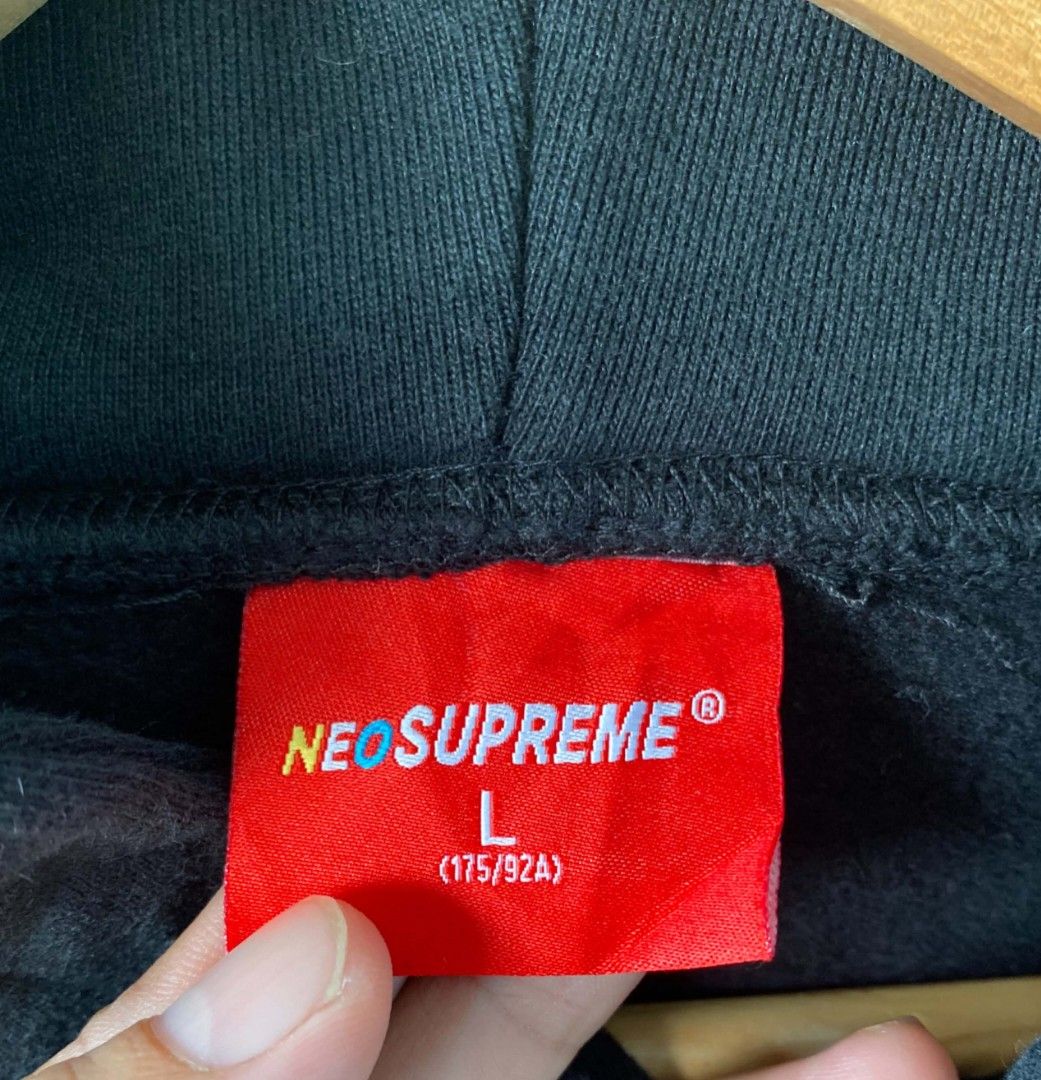 Supreme hoodie sideline (Category: Coats, Jackets and Outerwear) located in Argao. Submitted by royalowl-888 (Listing ID 1470206027, Image 3). Description: Neosupreme pull over hodie Sideline design Size Large 21 width 29 Length Excellent condition heavy cotton sobrang solid 9.8/10 color rate location visayas.