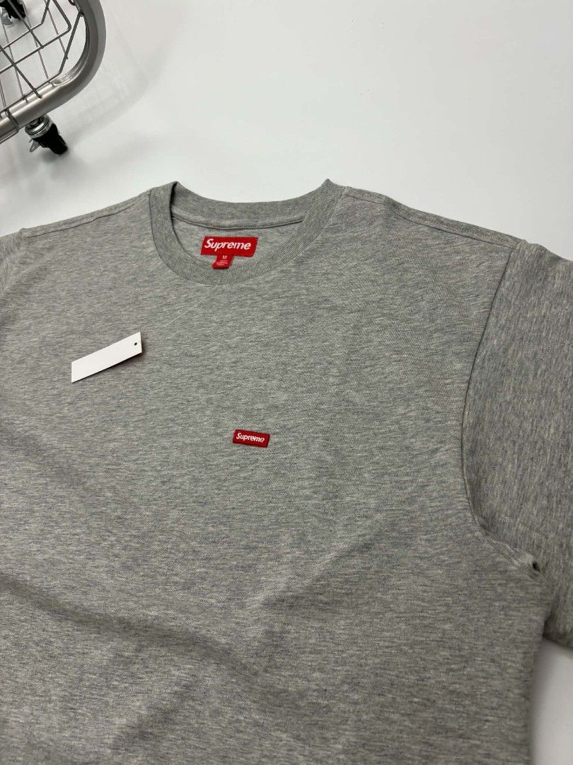 SUPREME SMALL EMBROID LOGO (Category: Tshirts & Polo Shirts ) located in Manila. Submitted by certifiedloverjb (Listing ID 1470208175, Image 2). Description: SUPREME SMALL EMBROID LOGO MEDIUM 23x28 .