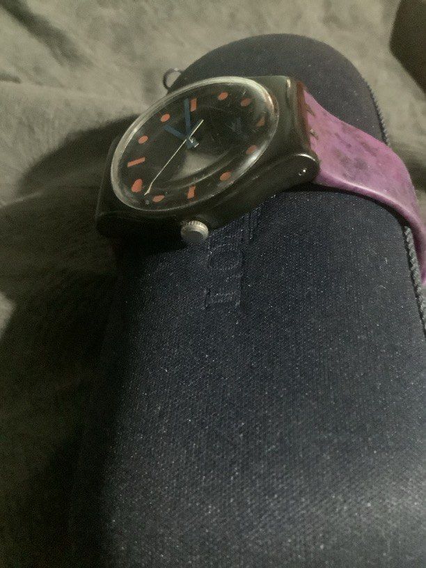 Swatch Quartz Swiss made (Category: Men's Watches) located in Baguio. Submitted by agozun61 (Listing ID 1470269428, Image 3). Description: Quartz swiss made all original parts.good running condition..
