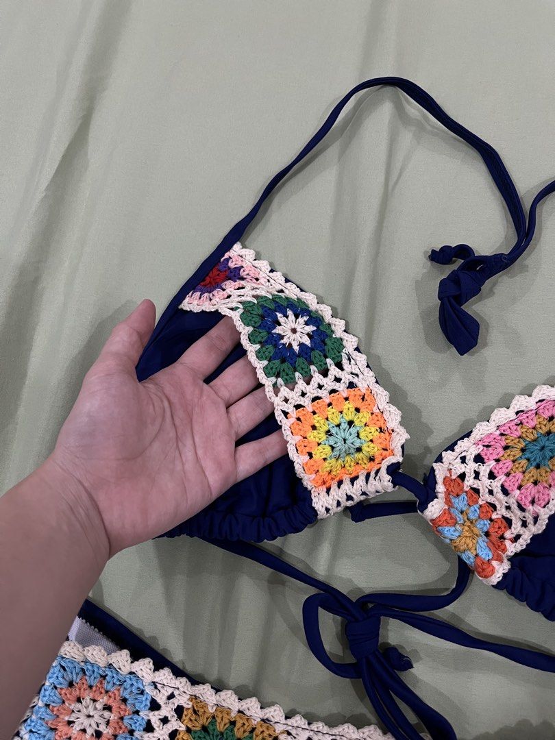 Swimwear/ swimsuit bikini large (Category: Bikinis & Swimsuits) located in Bulacan. Submitted by cathlenedg8 (Listing ID 1470348577, Image 3). Description: Large on tag.