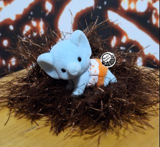 (Category: ) located in . Submitted by Mavee (Listing ID 1470325677, Image 1). Description: .