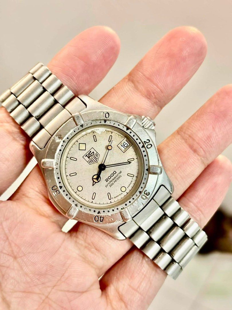 TAG Heuer 2000 Series Professional 962.213 (Category: Luxury Watches) located in Anda. Submitted by abeastofprey (Listing ID 1470318968, Image 1). Description: Case size: 35mm/38mm with crown Movement: Tag Heuer Quartz Crystal: Mineral Strap Size: Fits up to 7.5 inches wrist size.