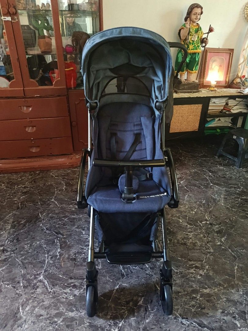 Tavo stroller (Category: Strollers) located in Cavite. Submitted by givenandgavin (Listing ID 1470156700, Image 2). Description: Joie Aire stroller For newborn till 4yrs old Fully recline Ultra- lightweight 5 point harness In excellent conditions no issues Location 📌 buhay na tubig Imus cavite Pick up or lalamove.