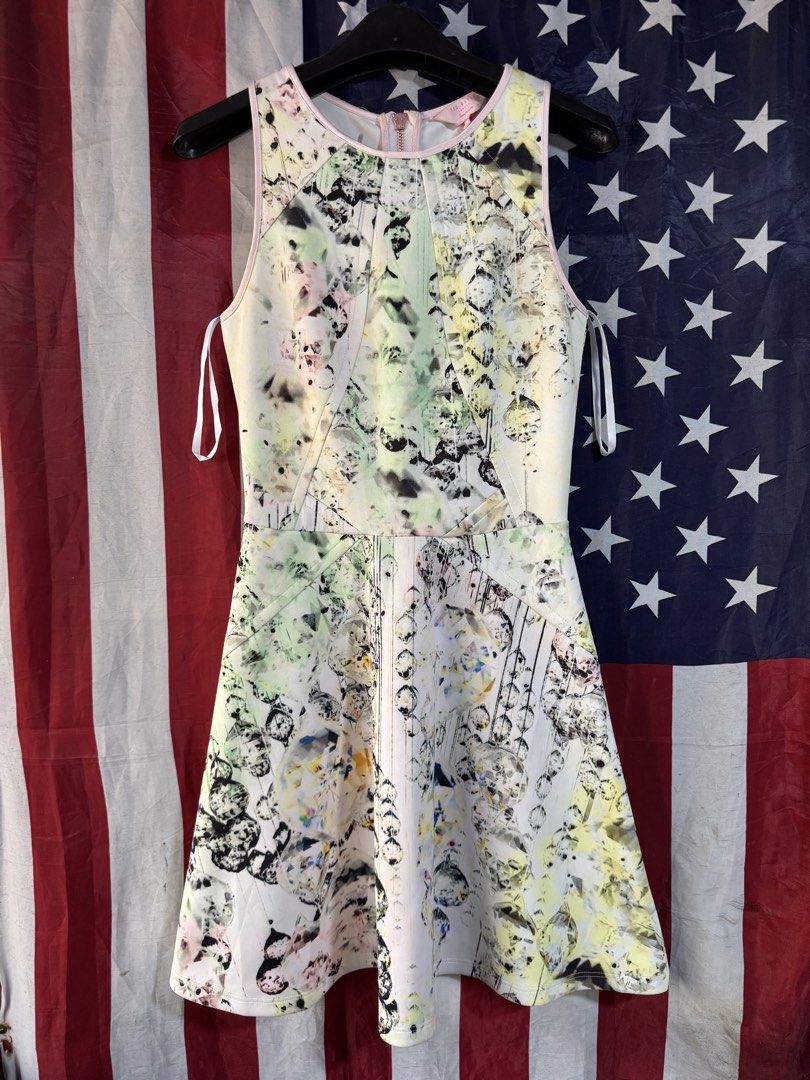 TED BAKER (Category: Dresses) located in Cebu City. Submitted by etnaner (Listing ID 1470180814, Image 1). Description: TED BAKER DRESS SIZE: 0 fits XS/S Great condition .