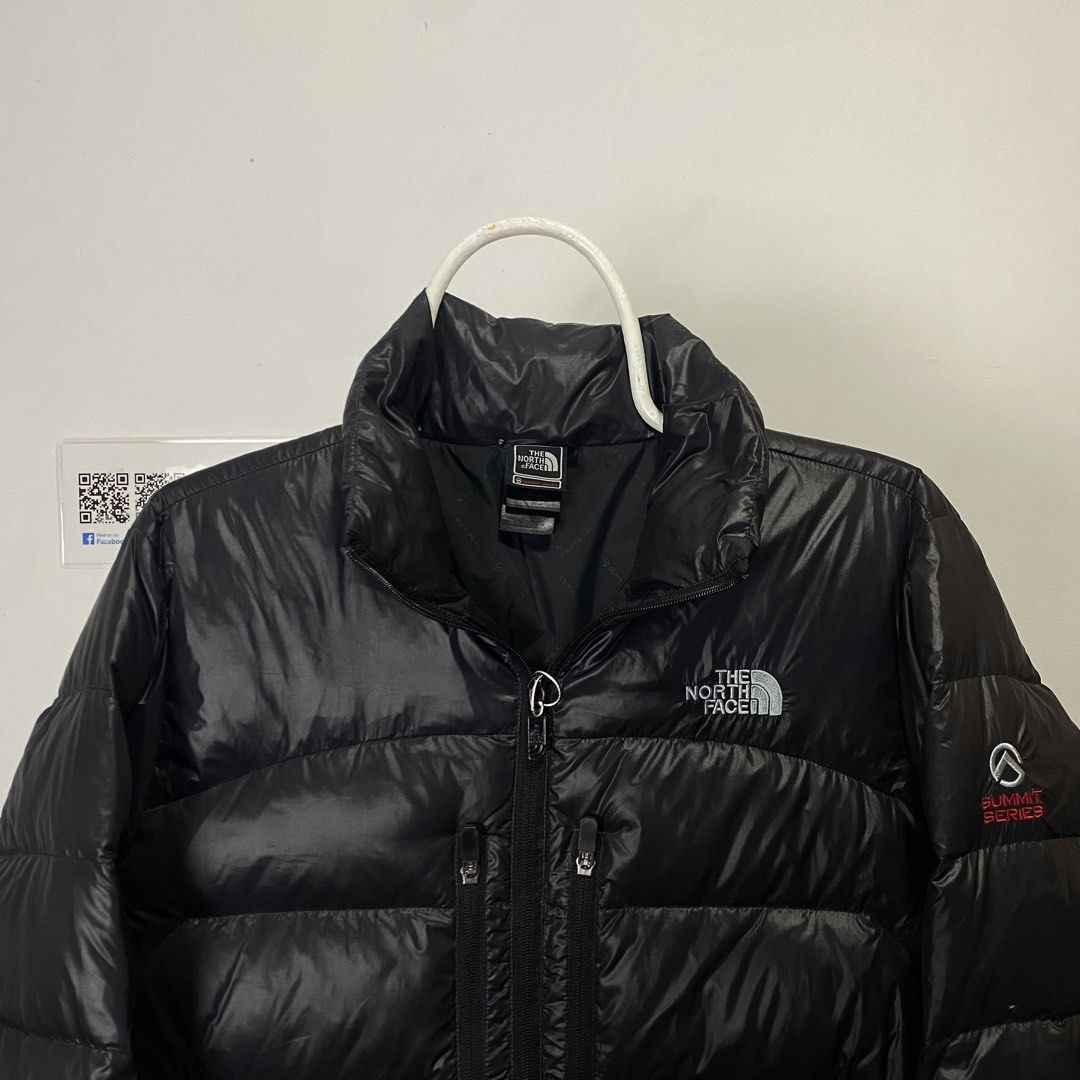 The North Face 800 Summit Series (Category: Coats, Jackets and Outerwear) located in Cebu City. Submitted by goodfindsthrift (Listing ID 1470200978, Image 3). Description: THE NORTH FACE 800 Summit series Large Down jacket Very good condition Color rate 9/10 Dimes 23x27" P1,500 #Thenorthface #800summitseries.