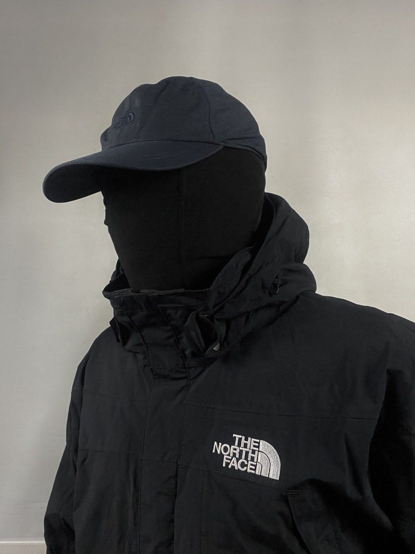 The North Face - Active Light Cap - Dryvent (Category: Caps & Hats) located in Puerto Princesa. Submitted by palawan.swagdealer (Listing ID 1470190896, Image 1). Description: No to minimal sign of usage In very good condition No major flaws.