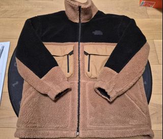 （分類：）位於 。 由 secondfind.0688 提交（商品編號 1470189896，圖片 1）。簡介： 。