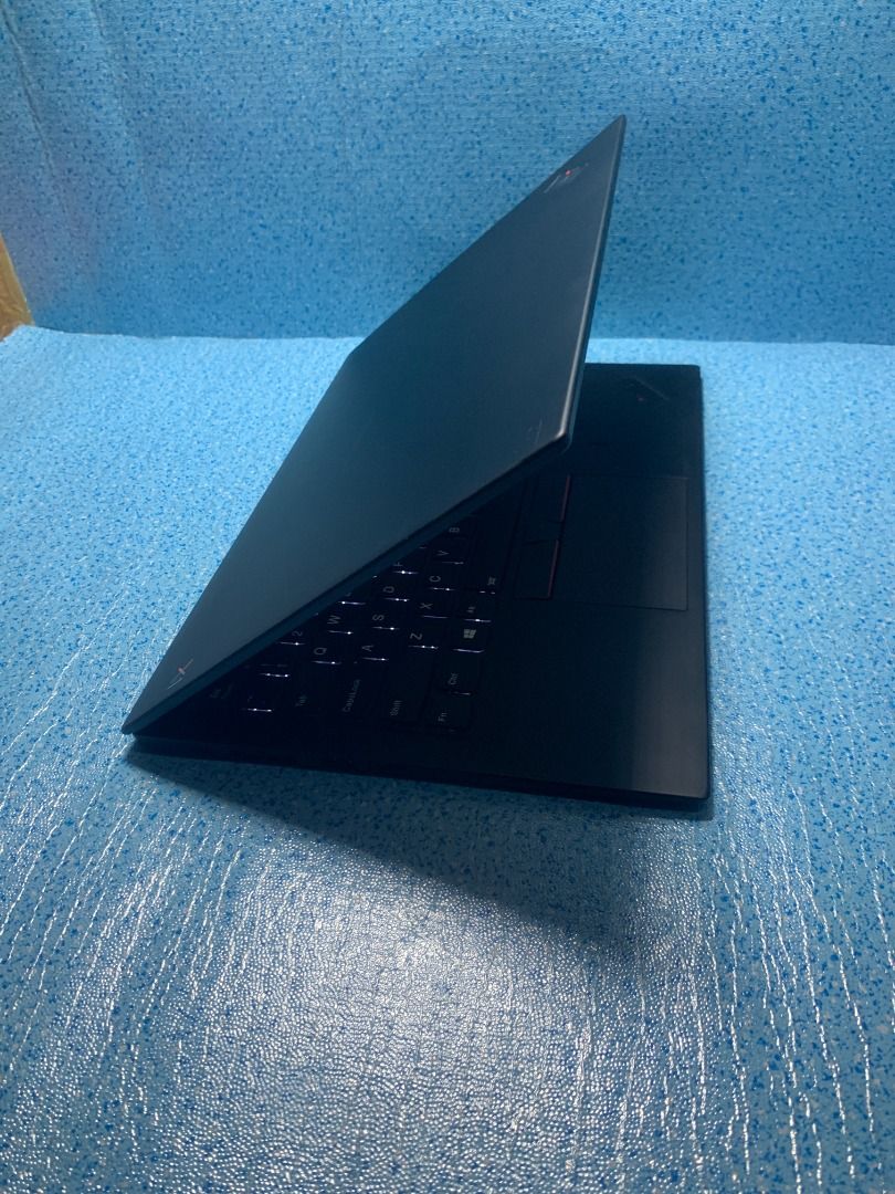 ThinkPad X1 Carbon Gen 6 | i5 | 8GB | 256GB SSD | excellent condition ...