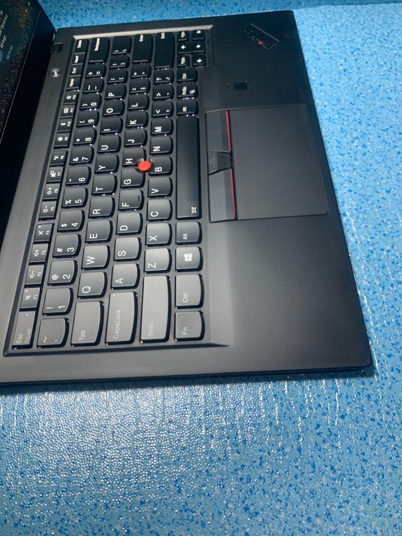 ThinkPad X1 Carbon Gen 6 | i5 | 8GB | 256GB SSD | excellent condition ...