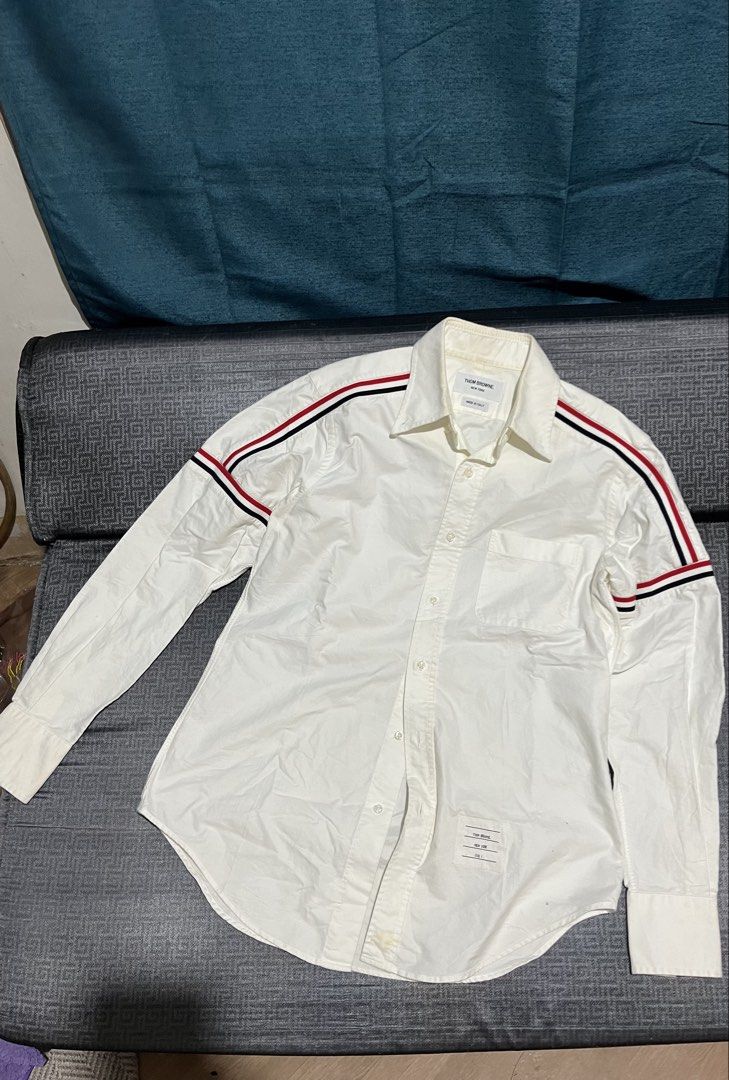 THOM BROWNE Oxford (Category: Tshirts & Polo Shirts ) located in Davao. Submitted by rel18 (Listing ID 1470299015, Image 1). Description: THOM BROWN Oxford Good Condition Medium Dimes 20 x 28 Need Wash ( DIRT only) .