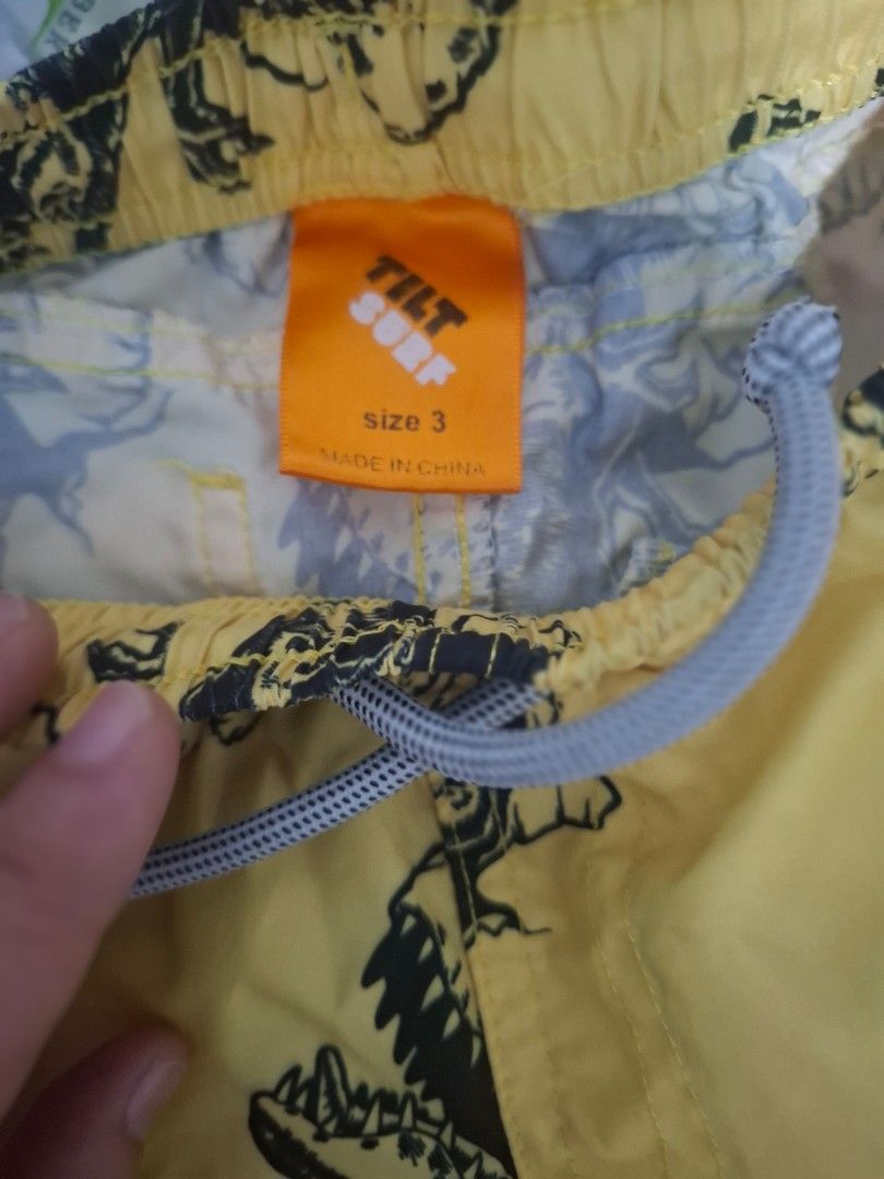 Tilt Surf Shorts for Kids (Category: Babies & Kids Fashion) located in Bulacan. Submitted by ditchandswitch (Listing ID 1470284284, Image 3). Description: Tilt Shorts for Kids Bundle price: 500 Bought in AU Kids Age Up to 4 y.o.
