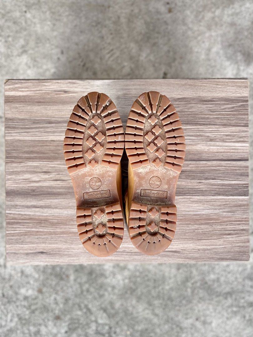 Timberland Premium Waterproof Chukka Boot - "Wheat/Wheat Nubuck" (Authentic) (Category: Boots) located in Manila. Submitted by wearvox (Listing ID 1470150729, Image 3). Description: Size: US 7.5 / EUR 41 Price: 1,700 plus sf honest issue: missing inner soul.