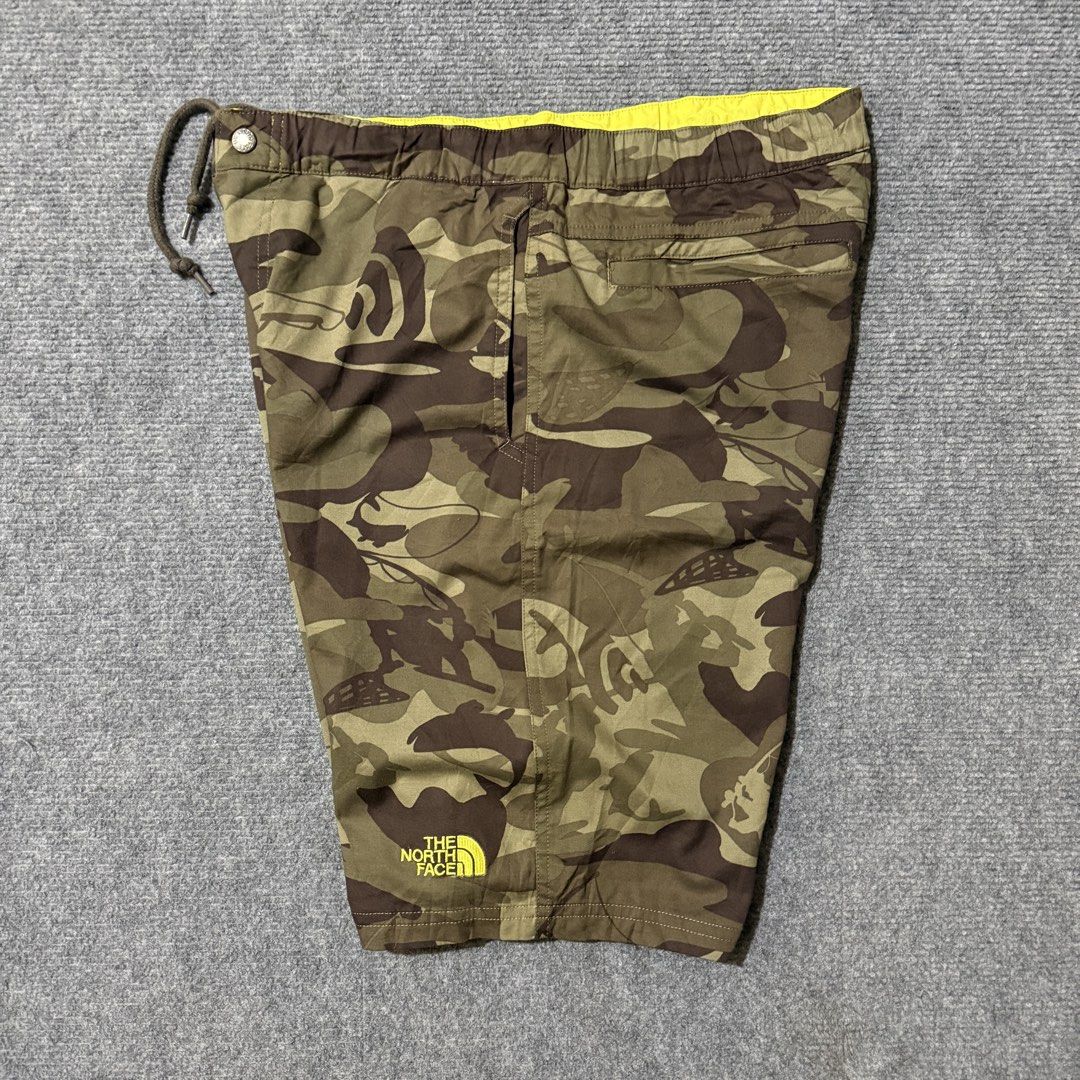 TNF CAMOU SHORT (Category: Shorts) located in Zamboanga. Submitted by hype_thrifts (Listing ID 1470289124, Image 3). Description: TNF CAMOU SHORT Good as new Waist: 30-33 Length: 20 Hem: 10.