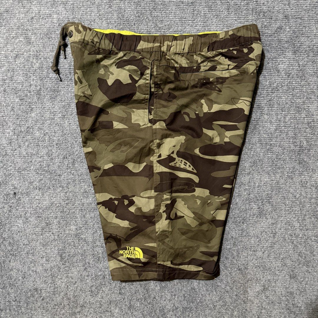 TNF CAMOU SHORT (Category: Shorts) located in Zamboanga. Submitted by hype_thrifts (Listing ID 1470304269, Image 2). Description: TNF CANOU SHORT Good as new Waist: 33-35 Length: 21 Hem: 10.5.