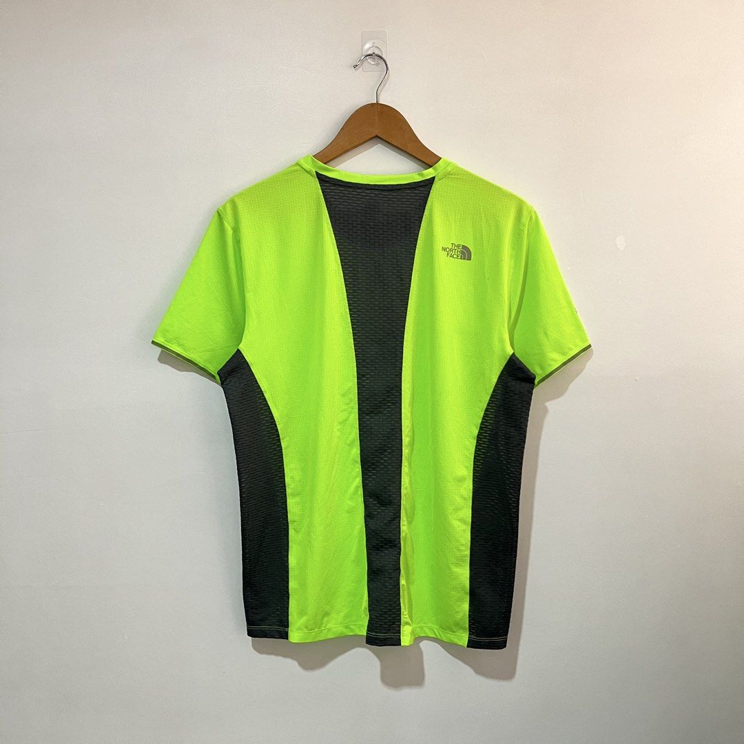 TNF FLIGHT SERIES (QUICKDRY) SHIRT‼️ (Category: Activewear) located in Cebu City. Submitted by clarkcamu68040 (Listing ID 1470208481, Image 2). Description: TNF FLIGHT SERIES (QUICKDRY) SHIRT‼️ AS NEW SIZE XL W 20.5 / L 27 COLORATE 10 / 10 ISSUE : ❌❌❌ PHP 680 + 90 SF 🛒🛒 📍CEBU ,CITY OF NAGA 🚚 J&T EXPRESS.