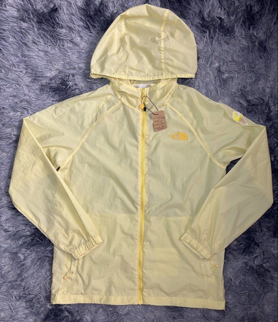TNF PACKABLE (Category: Coats, Jackets and Outerwear) located in Legazpi City. Submitted by thesource052 (Listing ID 1470303157, Image 1). Description: TNF PACKABLE. Size : 150. W:18” L:23” Excellent condition 700 FREESHIP NO ISSUE.