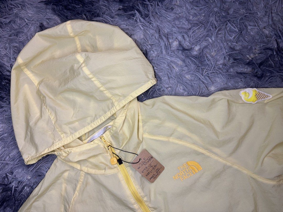 TNF PACKABLE (Category: Coats, Jackets and Outerwear) located in Legazpi City. Submitted by thesource052 (Listing ID 1470303157, Image 3). Description: TNF PACKABLE. Size : 150. W:18” L:23” Excellent condition 700 FREESHIP NO ISSUE.