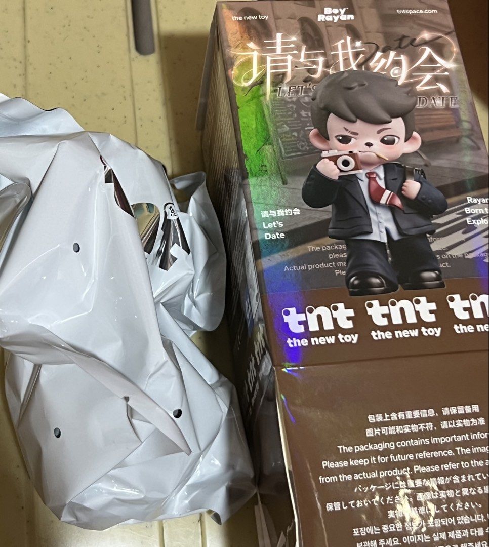 TNT Space Boy Rayan Let's Date Encounter Figure SEALED (Category: Designer & Blind Box Toys) located in Angeles City. Submitted by papillonpapi (Listing ID 1470224905, Image 2). Description: SEALED PAMPANGA - via j&t or meetup dunkin astro park.
