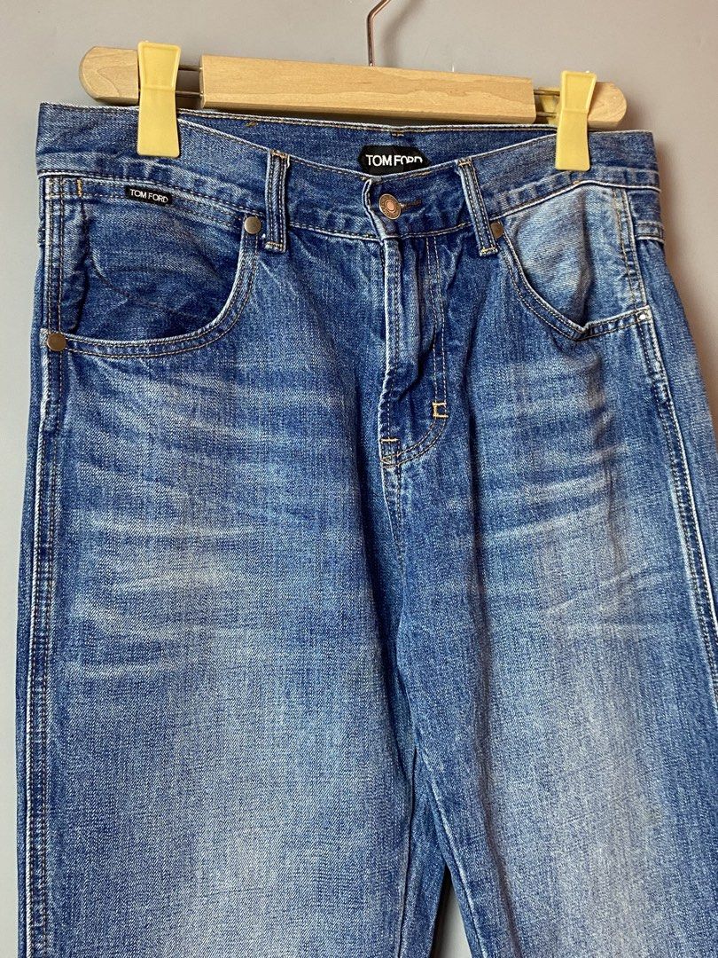 TOM FORD Tapered Denim Jeans (Category: Jeans) located in Quezon City. Submitted by loloyz123 (Listing ID 1470294885, Image 2). Description: TOM FORD Tapered Denim Jeans Condition: Very good Color rate: 10/10 Color: Denim Size: 31 L: 41.5 W: 16 Leg opening: 6.5 inches.
