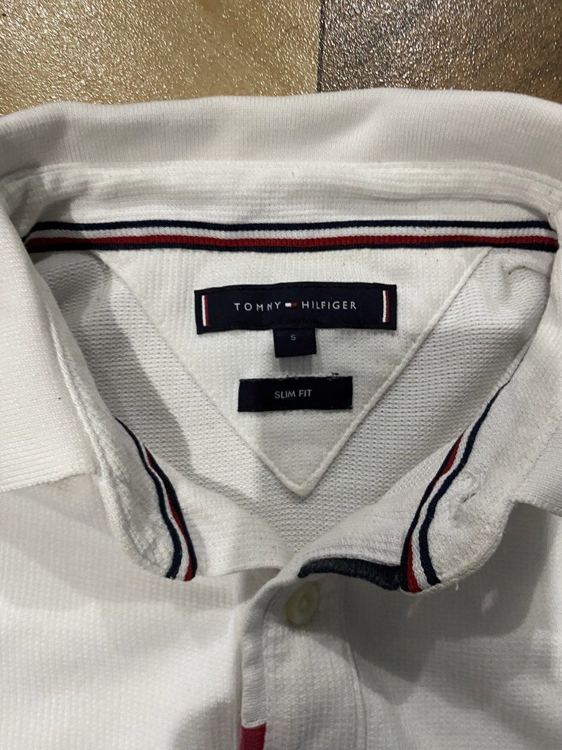 TOMMY HILFIGER (Category: Tshirts & Polo Shirts ) located in General Santos City (Dadiangas). Submitted by itzzur.rapi (Listing ID 1470200380, Image 3). Description: 18x27 DIMENSIONS .