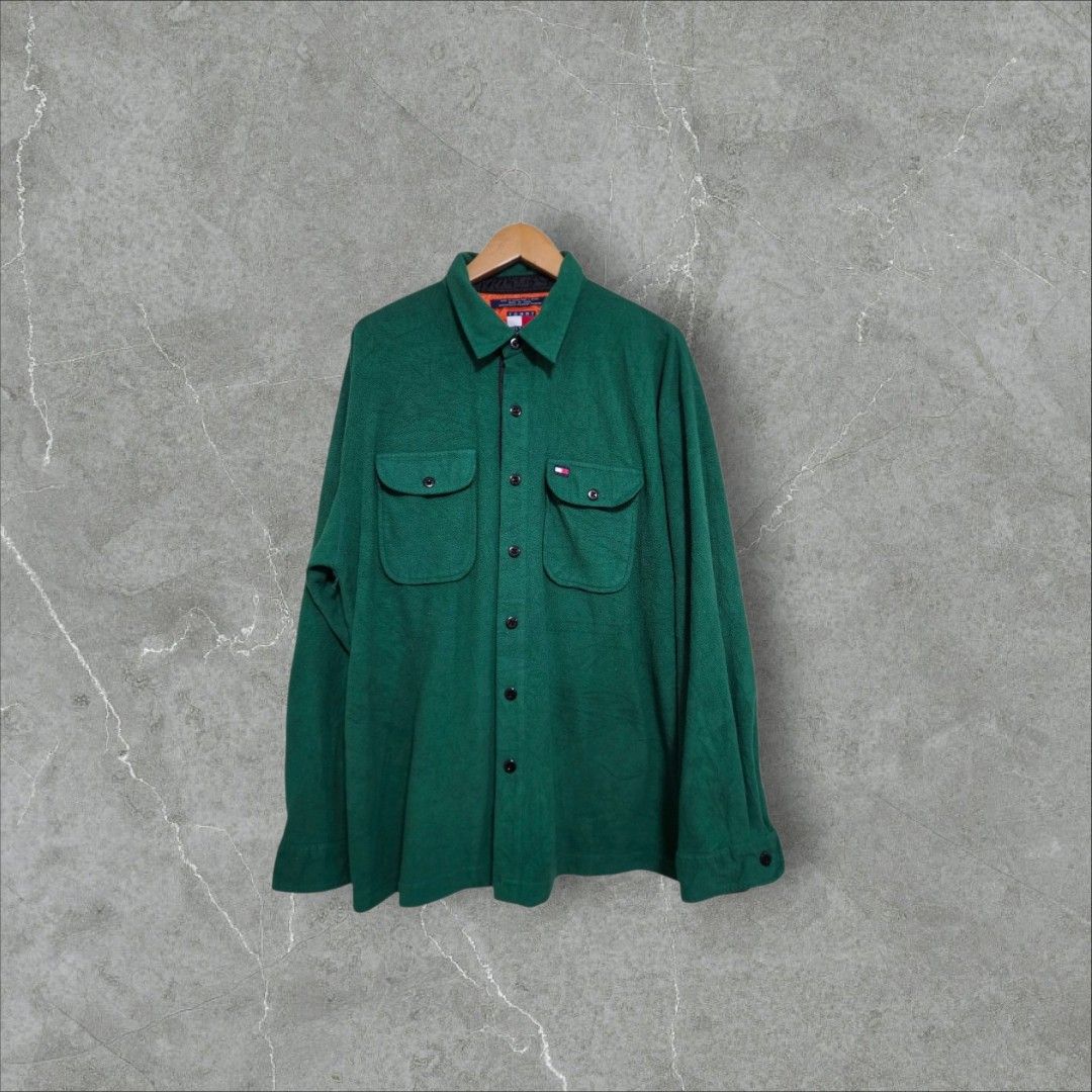 Tommy hilfiger fleece green chore jacket (Category: Coats, Jackets and Outerwear) located in Baguio. Submitted by fadexquisite (Listing ID 1470273124, Image 1). Description: Tommy hilfiger fleece green chore jacket Xlarge 31x24 Excellent condition 600 plus ship fee.