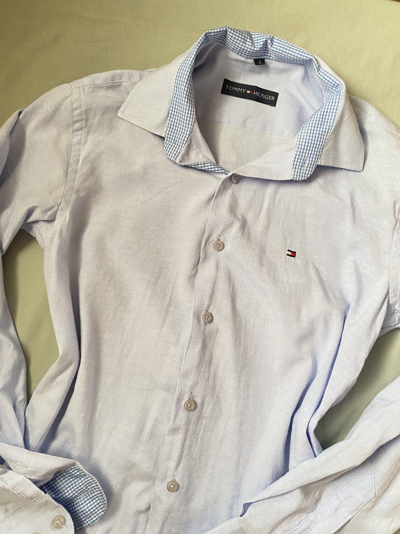 tommy hilfiger longsleeves (Category: Longsleeves) located in Davao. Submitted by _closets.archive (Listing ID 1470331219, Image 2). Description: tommy hilfiger long sleeves | s-m | never been worn | dm for when worn ₱150.