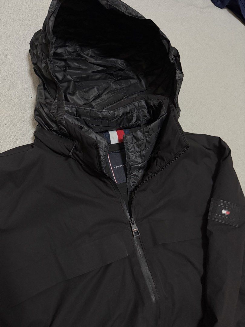Tommy Hilfiger Packable Hooded Regatta Jacket (Category: Coats, Jackets and Outerwear) located in Bulacan. Submitted by sanjisthrift (Listing ID 1470317283, Image 2). Description: Size XL Width 25.5 Length 31.5 Very Good Condition 9/10 Need wash.