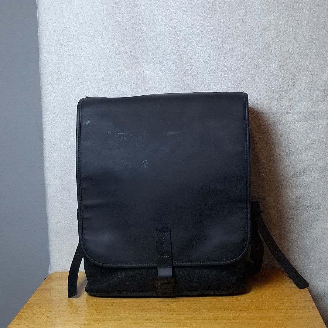 Topologie Ransel Backpack 12L (Category: Backpacks) located in Baguio. Submitted by kathuu27 (Listing ID 1470228444, Image 1). Description: Topologie Ransel Backpack 12L Good condition Not faded Baguio City Based (open for dropping/meet-up) Outside Baguio - Payment First Shipping +SF Courier: Jnt.
