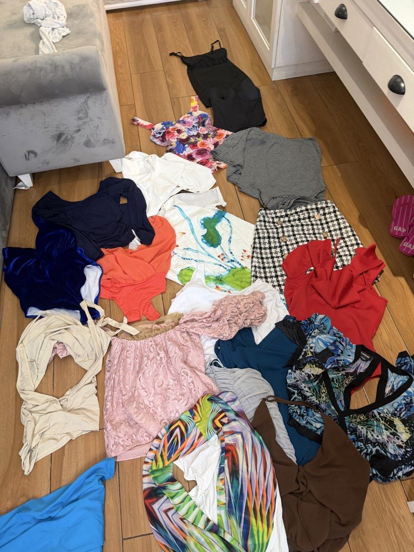 TOPS FOR 100 EACH (Category: Sleeveless) located in Quezon City. Submitted by destashingmycloset (Listing ID 1470250867, Image 1). Description: .