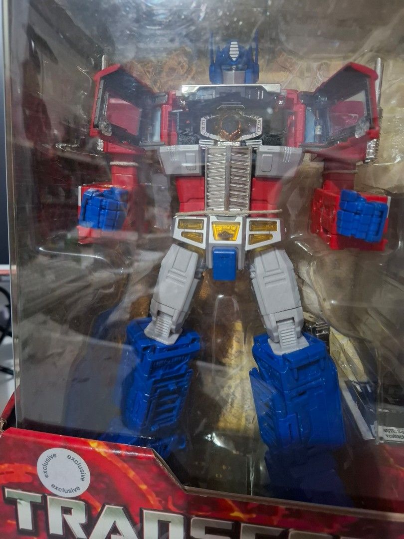 Transformers Masterpiece MP-10 Optimus Prime (Category: Action & Battle Toys) located in Las Pinas. Submitted by speedy.caveman30 (Listing ID 1470311049, Image 2). Description: For Sale: Hasbro TRU Exclusive Transformers Masterpiece MP-10 Optimus Prime * Back in Box * Displayed only in robot mode, never transformed in truck mode. * Tight Joints. Figure has no defects * Complete accessories and Manuals * Paper twisties in the legs are missing. Ask