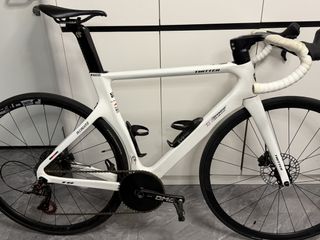 （分類：）位於 。 由 selling_bikes. 提交（商品編號 1470252117，圖片 1）。簡介： 。