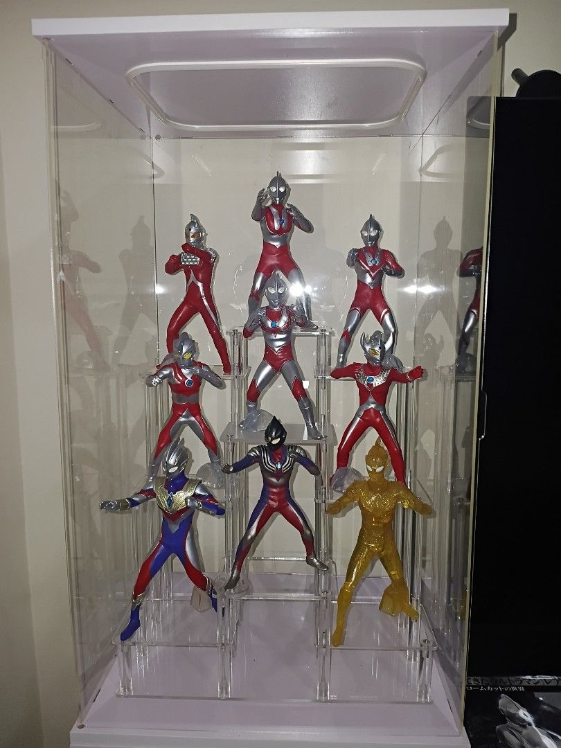 Ultraman Action Figures Collection Set with Display Case, Toys ...