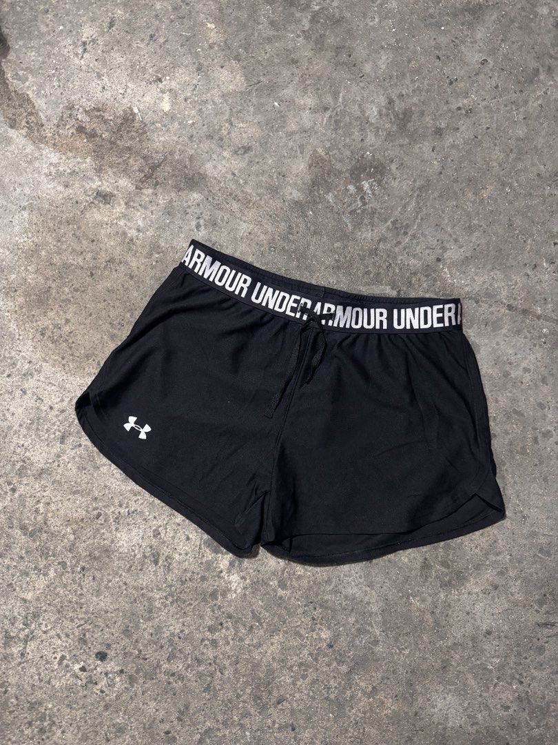 Under armour (Category: Other Bottoms) located in Pasig City. Submitted by dripthrift1600 (Listing ID 1470322187, Image 1). Description: - Under Armour - Good condition - Issue: None - Sizes: S - Dimes: 28x10.