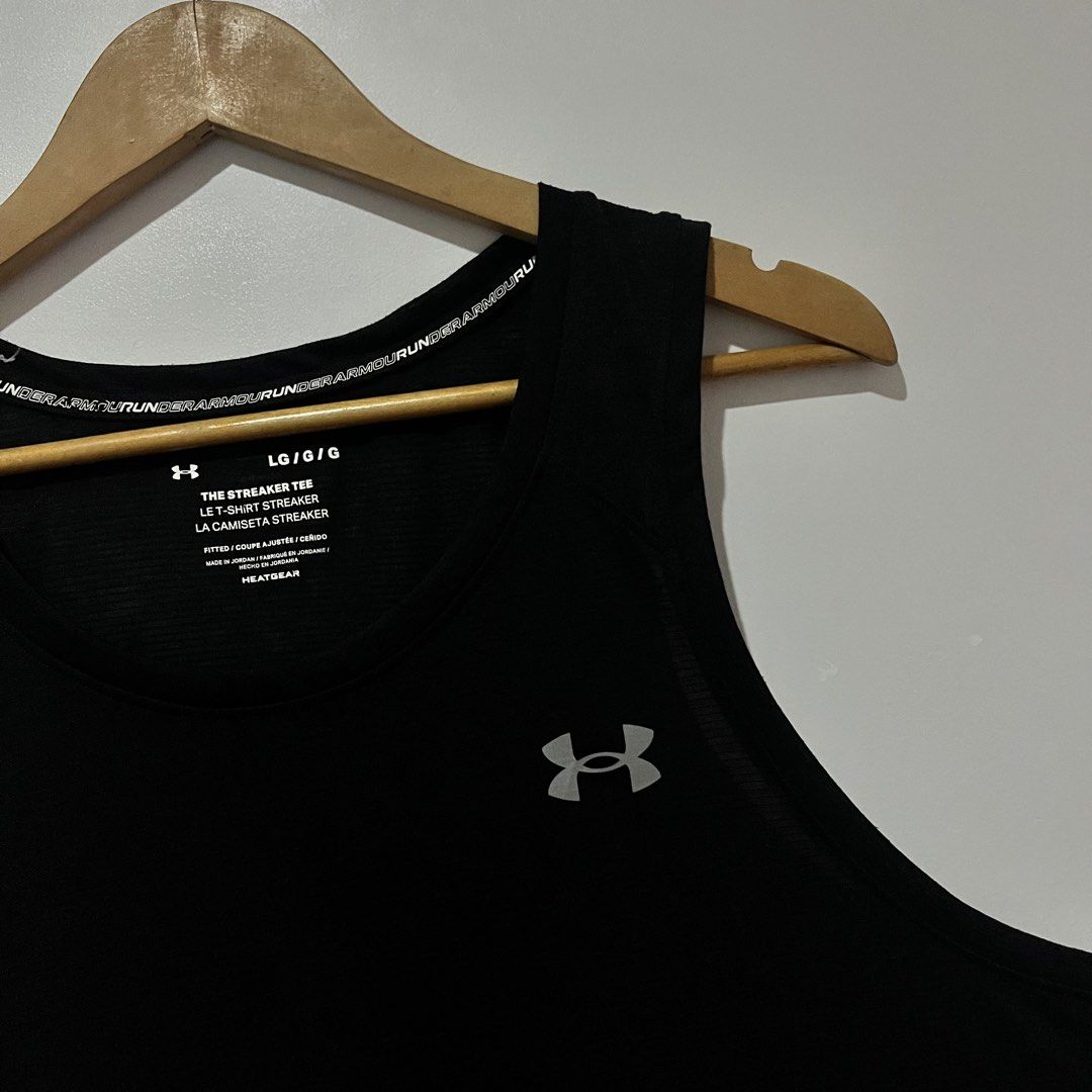 UNDER ARMOUR TANKTOP‼️ (Category: Activewear) located in Cebu City. Submitted by clarkcamu68040 (Listing ID 1470240565, Image 3). Description: UNDER ARMOUR TANKTOP‼️ AS NEW SIZE LARGE W 21.5 / L 28 COLORATE 10 / 10 ISSUE : ❌❌❌ PHP 480 + 90 SF 🛒🛒 📍CEBU ,CITY OF NAGA 🚚 J&T EXPRESS.